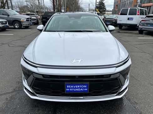 New 2026 Hyundai Sonata Limited image 9