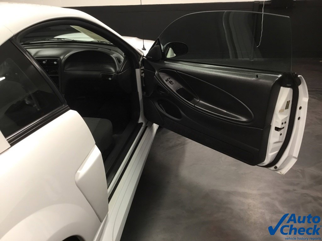 Used 2002 Ford Mustang GT RWD image 34