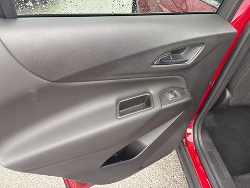 Used 2023 Chevrolet Equinox LT AWD/4WD image 14