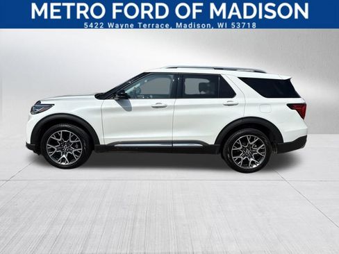 Used 2025 Ford Explorer Platinum w/ Ultimate Package AWD/4WD image 3