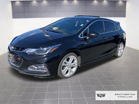 Used 2017 Chevrolet Cruze Premier FWD image 1