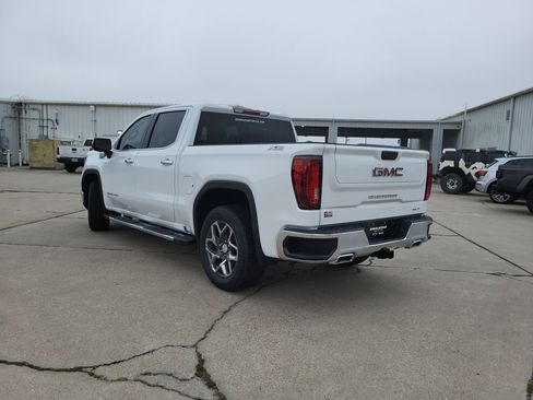 New 2026 GMC Sierra 1500 SLT w/ SLT Premium Package image 7