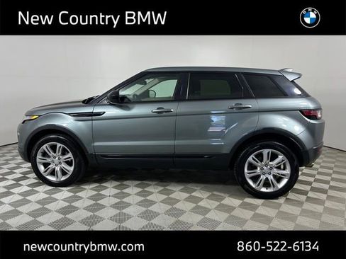 Used 2017 Land Rover Range Rover Evoque SE Premium AWD/4WD image 4