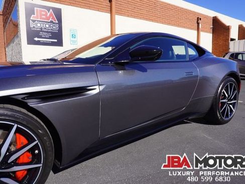 Used 2020 Aston Martin DB11 Coupe image 16