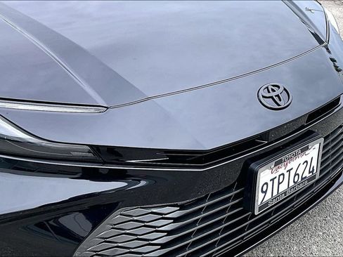 Certified 2025 Toyota Camry XLE FWD image 33