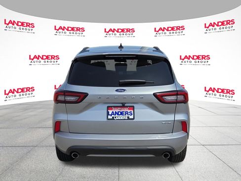 Certified 2024 Ford Escape ST-Line AWD/4WD image 4