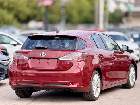 Used 2013 Lexus CT 200h w/ Premium Pkg w/Navigation FWD image 6