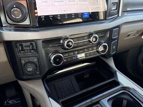 New 2026 Ford F350 Platinum w/ Platinum Plus Package AWD/4WD image 31