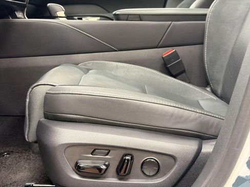 Used 2024 Lexus RX 350 AWD w/ Convenience Package image 13