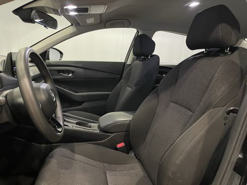 Used 2025 Honda Accord LX image 14