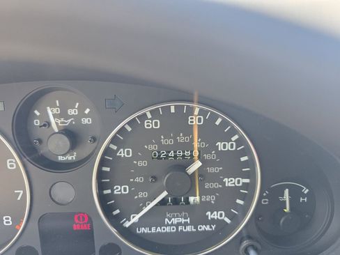 Used 1991 MAZDA MX-5 Miata RWD image 20