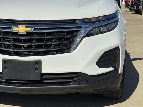 Used 2024 Chevrolet Equinox LS w/ LS Convenience Package image 10
