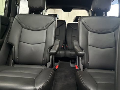 Used 2023 Cadillac XT6 Sport AWD/4WD image 26
