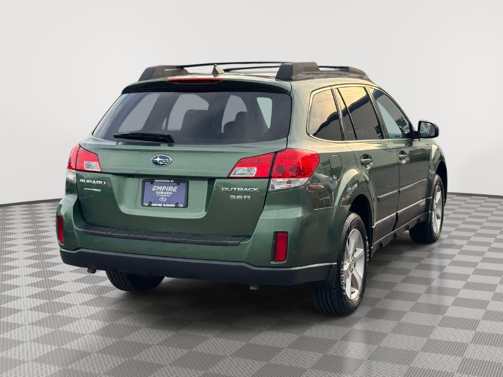 Used 2013 Subaru Outback 3.6R Limited AWD/4WD image 5