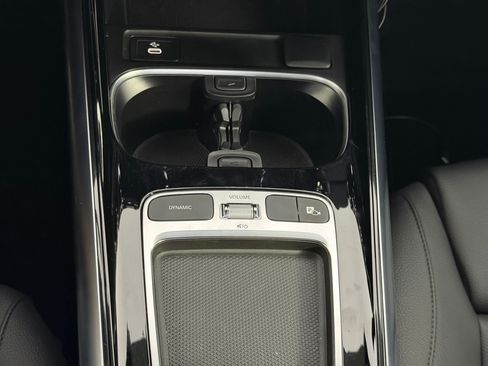 Used 2025 Mercedes-Benz GLA 250 image 15