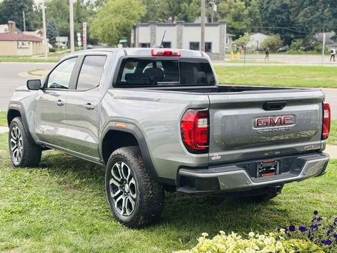 Used 2023 GMC Canyon AT4 w/ AT4 Premium Package AWD/4WD image 13