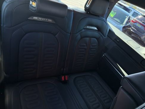 Used 2023 Rivian R1S Adventure image 23