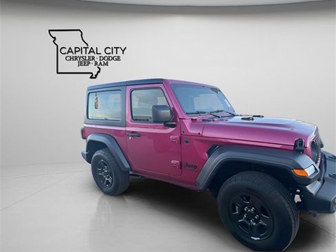 Used 2024 Jeep Wrangler Sport image 3