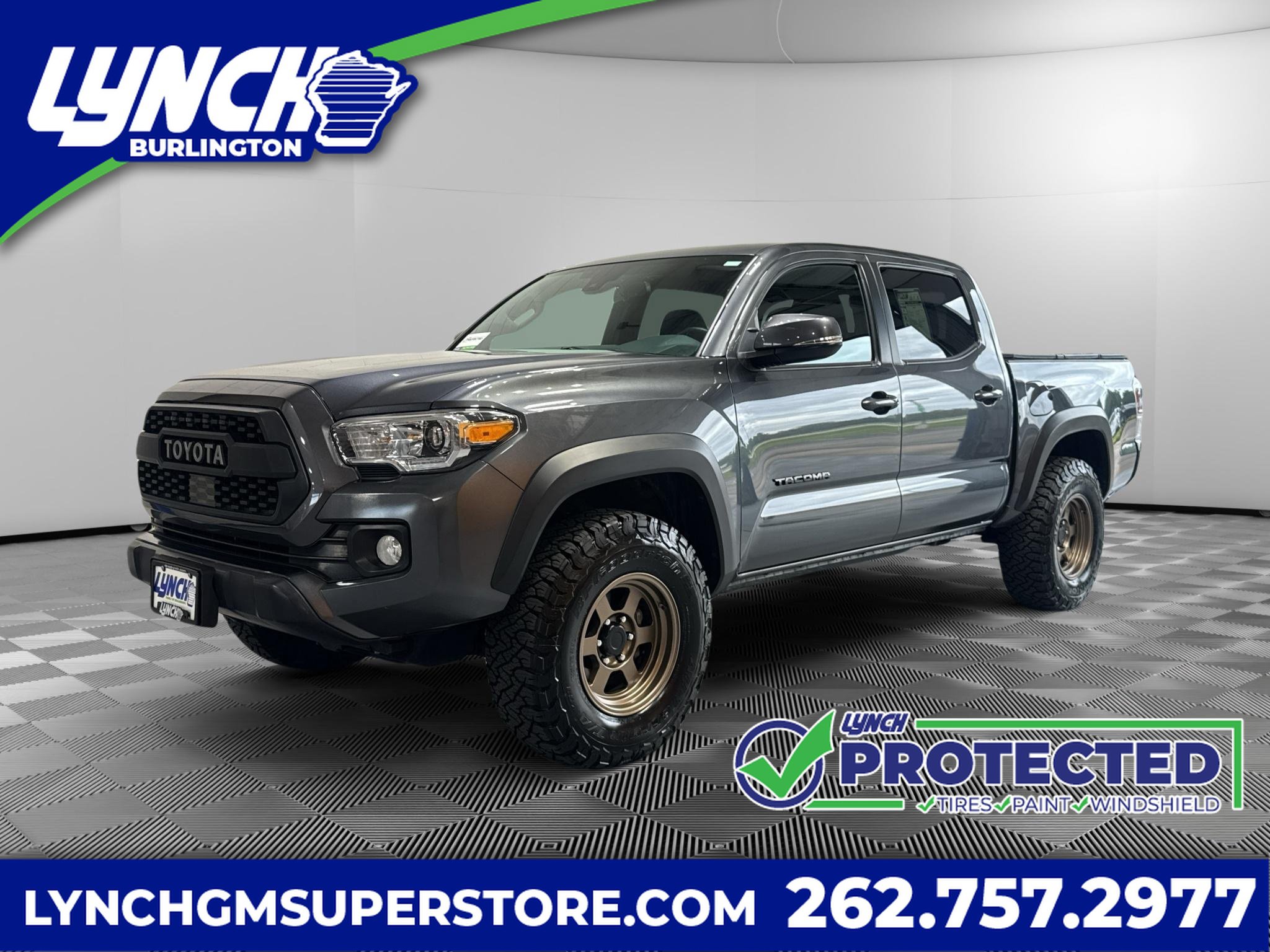 Used 2023 Toyota Tacoma TRD Off-Road w/ Technology Package AWD/4WD image 1