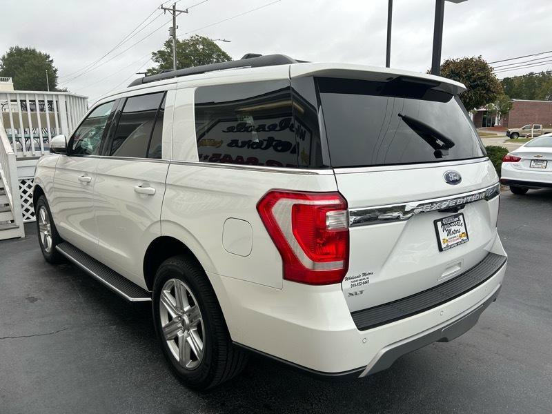 Used 2020 Ford Expedition XLT w/ Equipment Group 202A AWD/4WD image 5