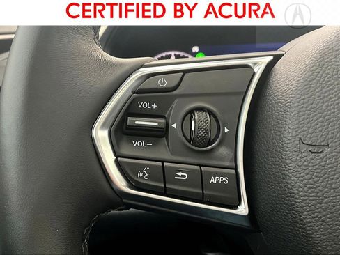 Used 2025 Acura RDX SH-AWD image 25