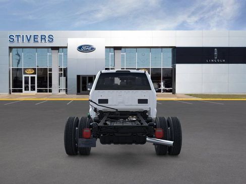 New 2026 Ford F550 4x4 Crew Cab Super Duty image 6