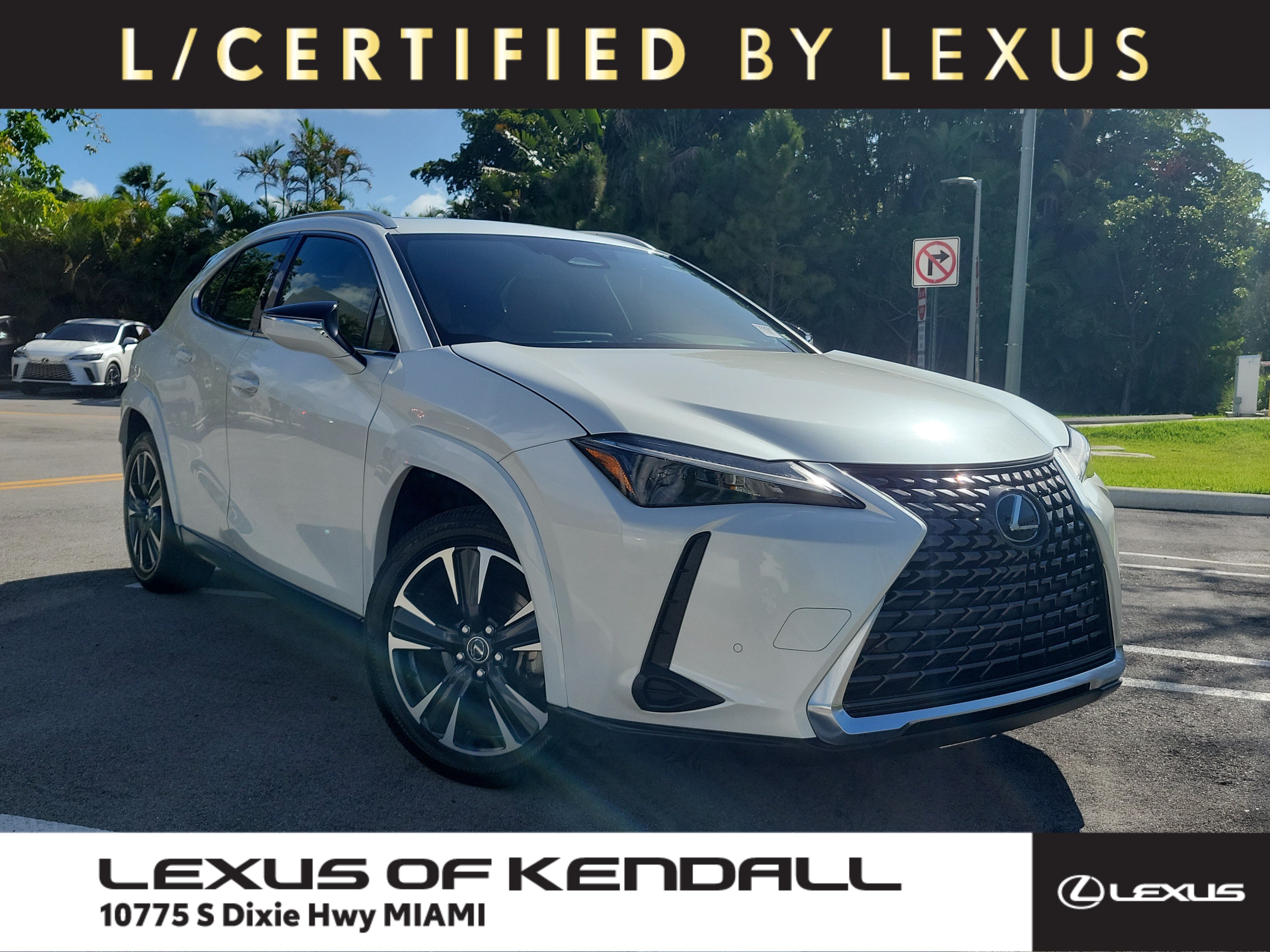 Used 2025 Lexus UX 300h FWD w/ Accessory Package (Z1) image 1