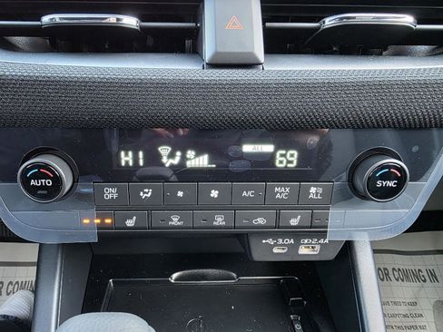 New 2026 Subaru Outback Premium image 24