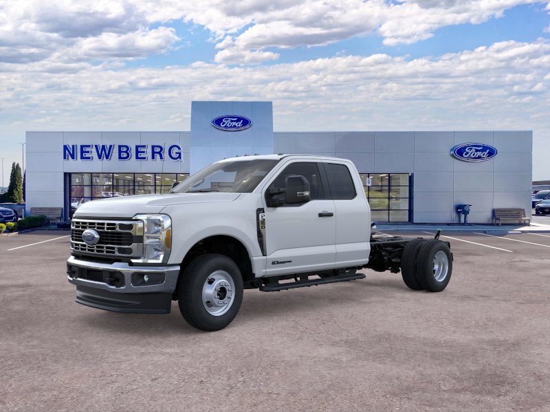 New 2026 Ford F350 4x4 SuperCab DRW Super Duty image 3