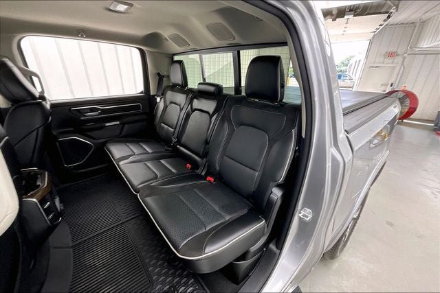 Used 2022 RAM 1500 Laramie AWD/4WD image 19