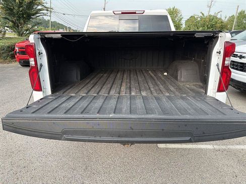Used 2019 Chevrolet Silverado 1500 RST AWD/4WD image 4