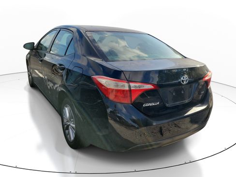 Used 2014 Toyota Corolla LE FWD image 4