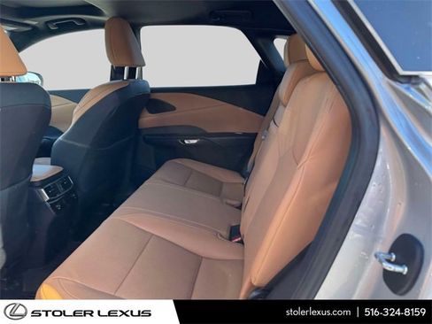 Used 2023 Lexus RX 350 AWD image 15