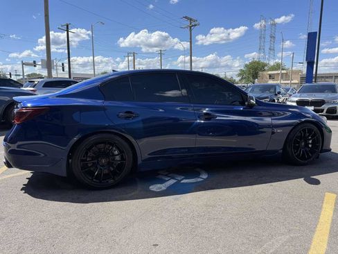 Used 2016 INFINITI Q50 Red Sport 400 AWD/4WD image 4