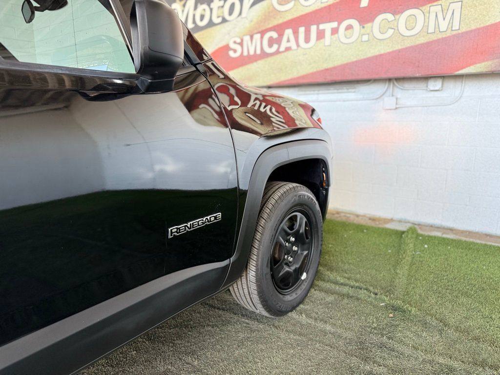 Used 2019 Jeep Renegade Sport AWD/4WD image 8