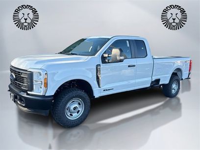 New 2026 Ford F250 XL w/ XL Off-Road Package