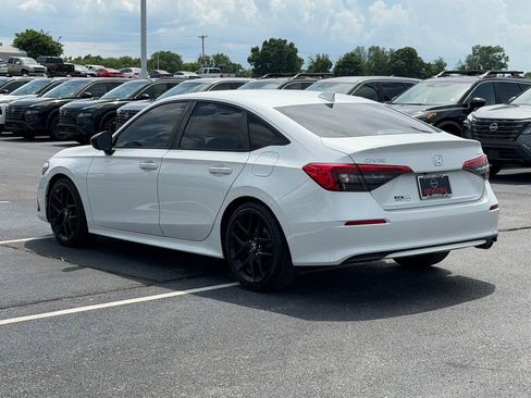Used 2023 Honda Civic Sport image 7