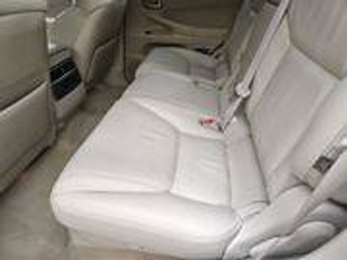 Used 2013 Lexus LX 570 4WD image 29