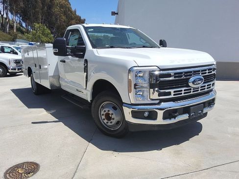 New 2025 Ford F350 XL RWD image 31