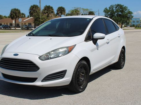 Used 2019 Ford Fiesta S FWD image 20