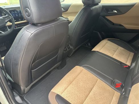 Used 2026 Chevrolet Equinox ACTIV w/ Convenience Package III FWD image 25