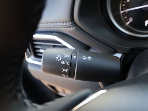 New 2025 MAZDA CX-5 AWD 2.5 S w/ Preferred Package image 36