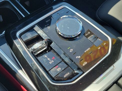Used 2026 BMW 740i xDrive AWD/4WD image 26
