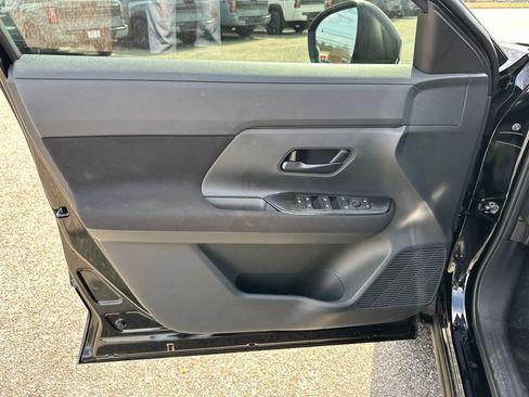 New 2026 Nissan Kicks S FWD image 10