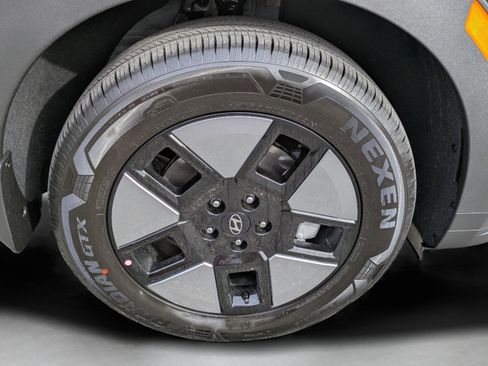 New 2026 Hyundai Santa Fe SE image 31