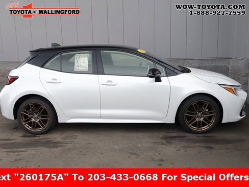 Certified 2024 Toyota Corolla SE image 15