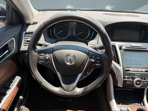 Used 2018 Acura TLX V6 w/ Technology Package FWD image 25