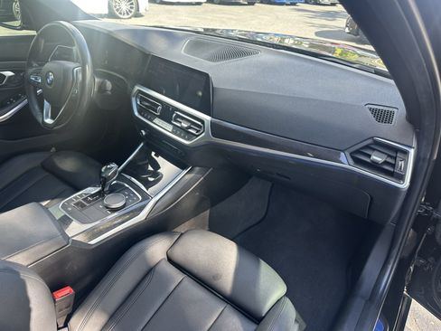 Used 2019 BMW 330i Sedan w/ Convenience Package RWD image 20