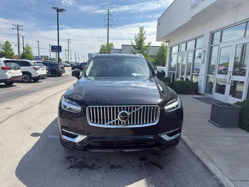 Used 2023 Volvo XC90 B6 Plus w/ Protection Package Premier AWD/4WD image 8