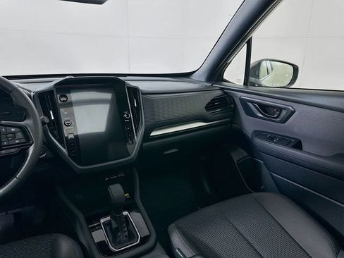 Used 2025 Subaru Forester Premium w/ Convenience Package #1 image 23
